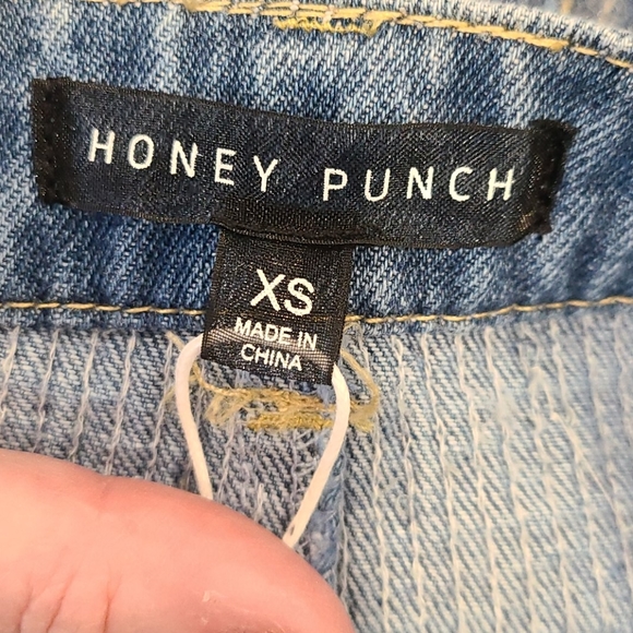 NWT Honey Punch Denim sequin button up skirt - Picture 6 of 9